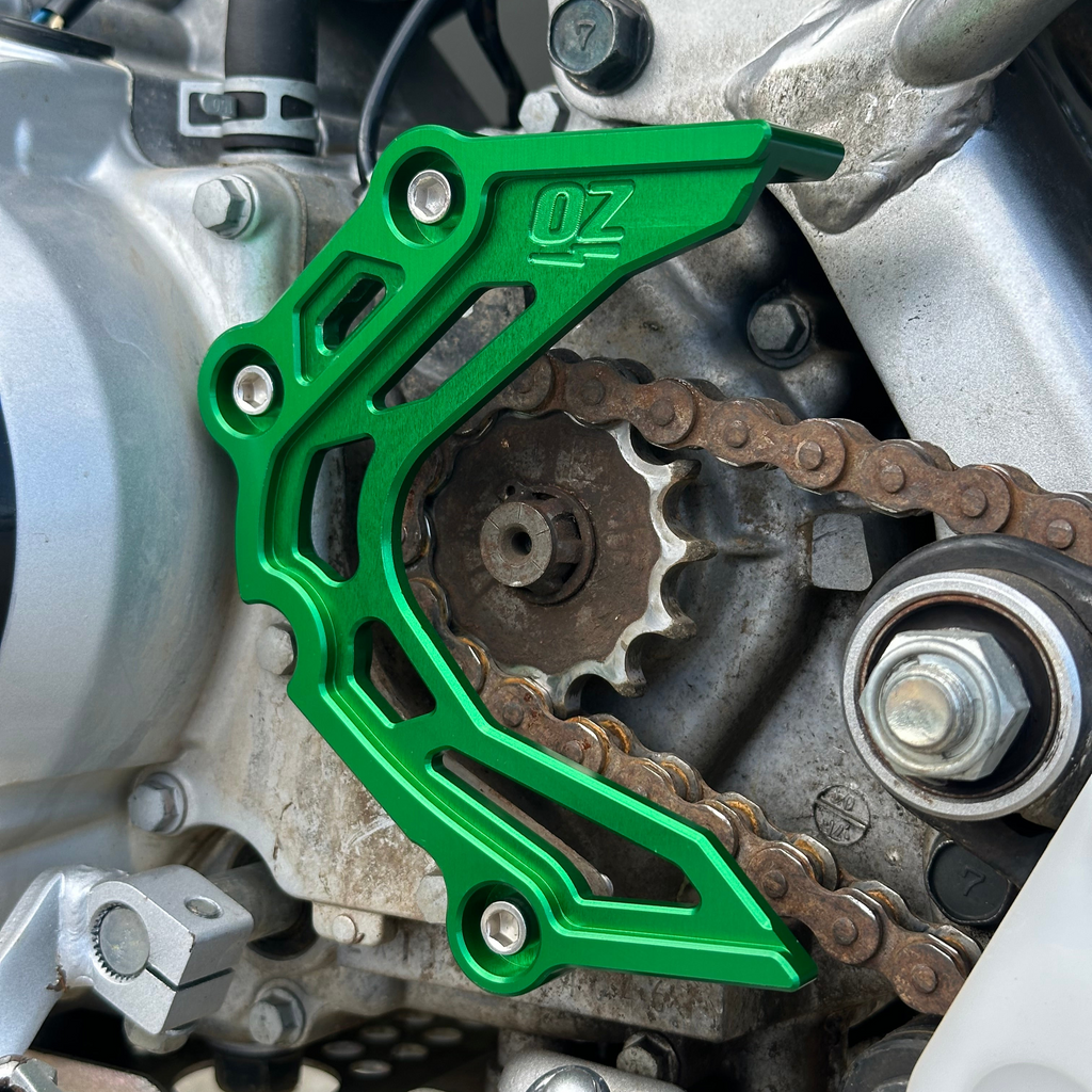 KLX110/L OZMINIS SPROCKET GUARD